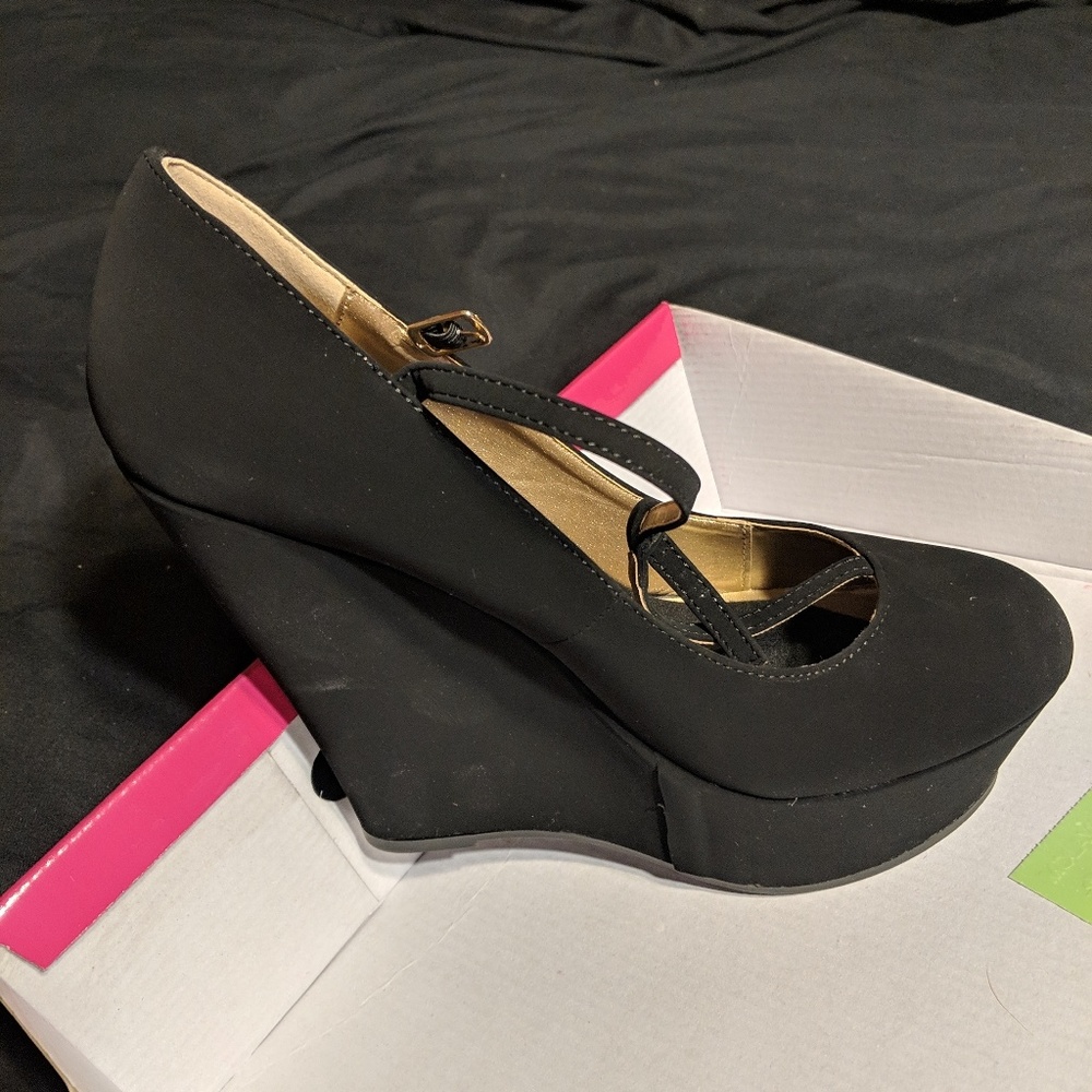 Black suede Mary Jane's wedges